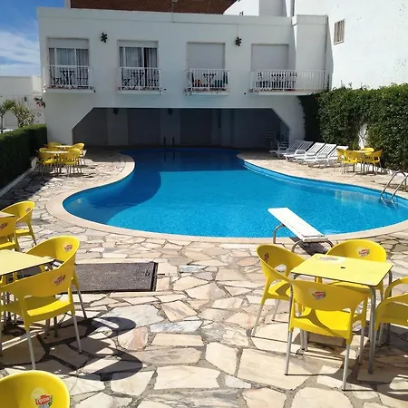 Pensión Granada Holidays São Martinho do Porto