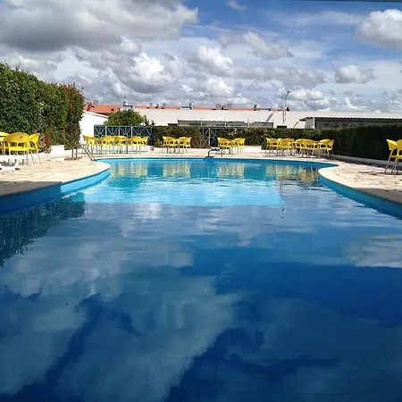 Granada Holidays Pensión