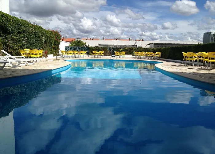 Granada Holidays Πανσιόν